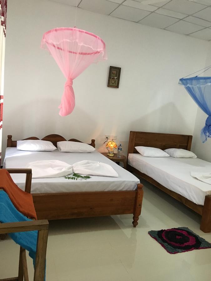 Siyapath Holiday Resort Polonnaruwa Exteriör bild